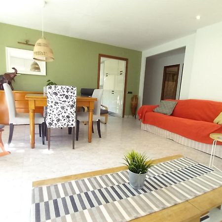 Bright Apartment Near The Beach And Barcelona By Train Масну Екстериор снимка