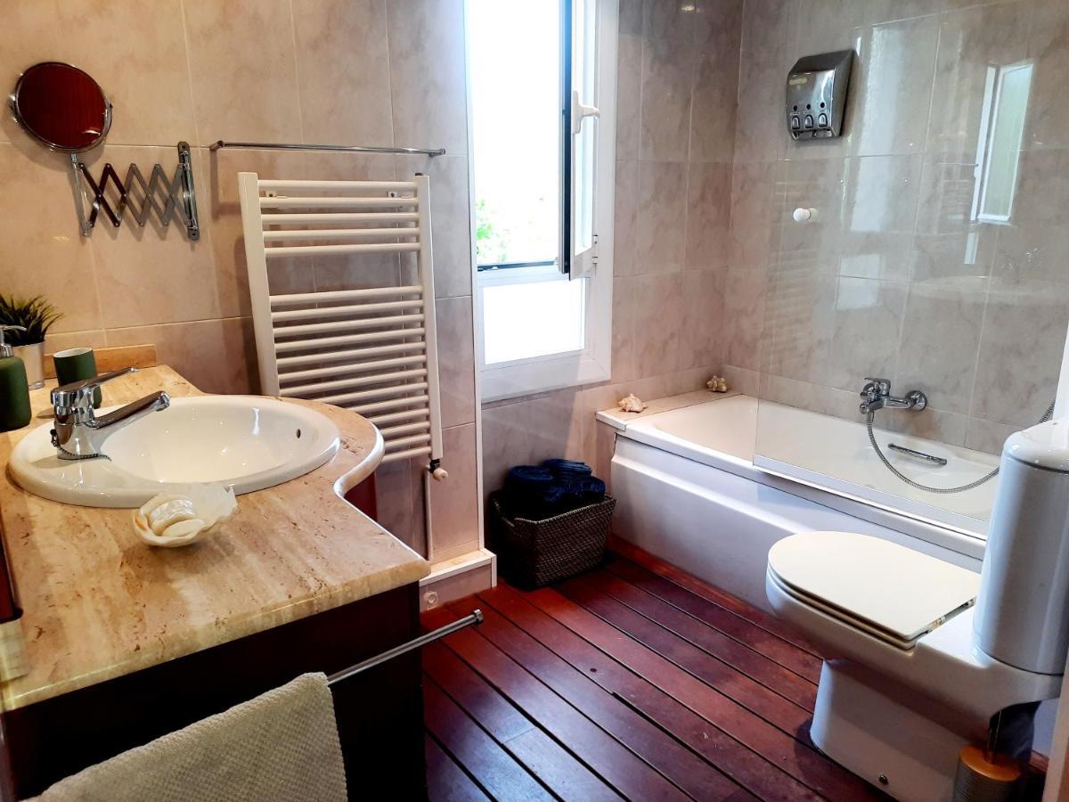Bright Apartment Near The Beach And Barcelona By Train Масну Екстериор снимка