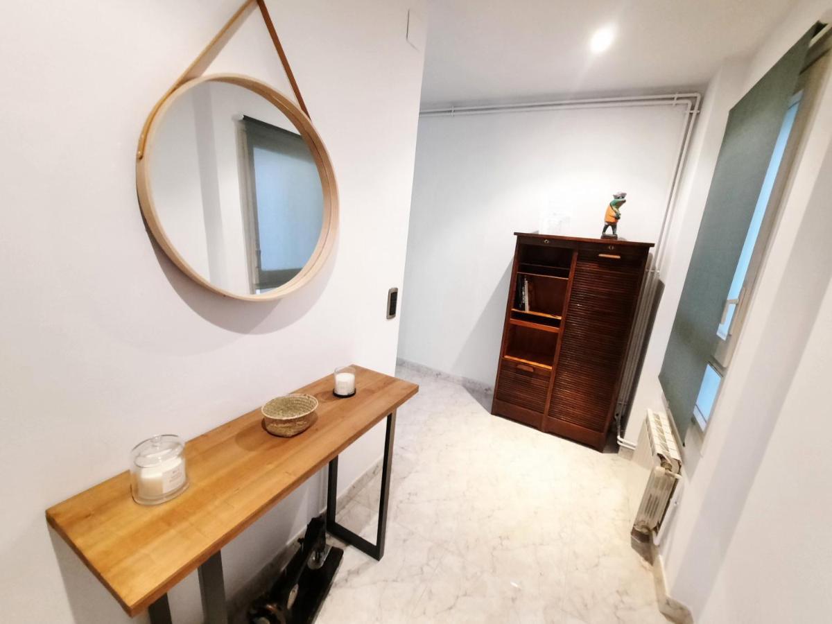 Bright Apartment Near The Beach And Barcelona By Train Масну Екстериор снимка
