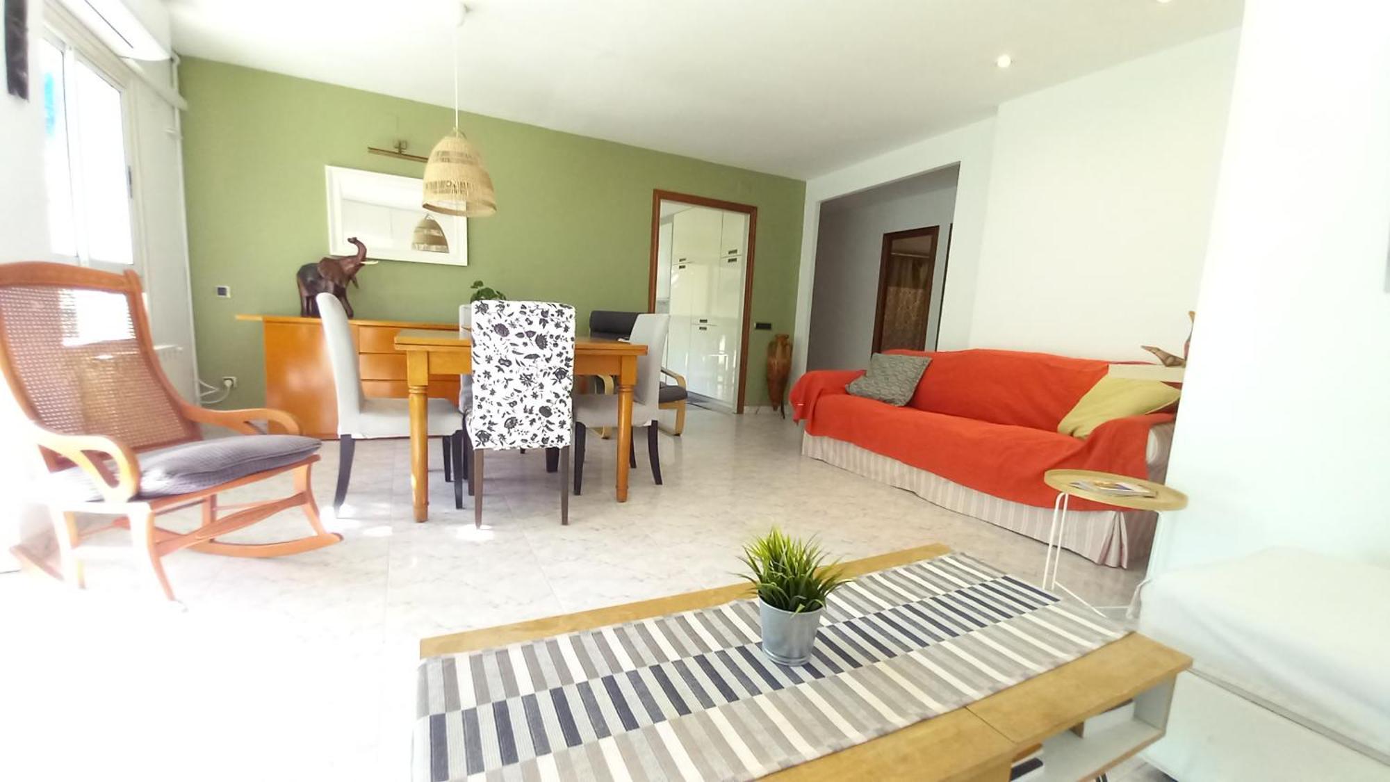 Bright Apartment Near The Beach And Barcelona By Train Масну Екстериор снимка